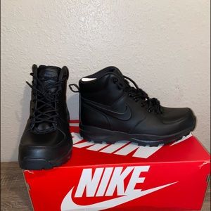 Nike manoa men leather boots